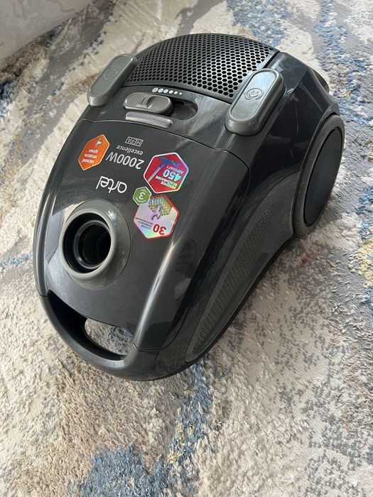 ПЫлесос сотилади artel 2000w овози паст яхши ишлайди холати яхши