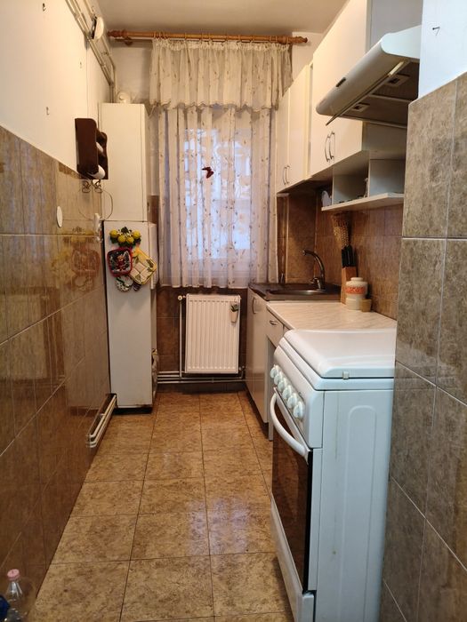 Vând apartament cu 2 camere