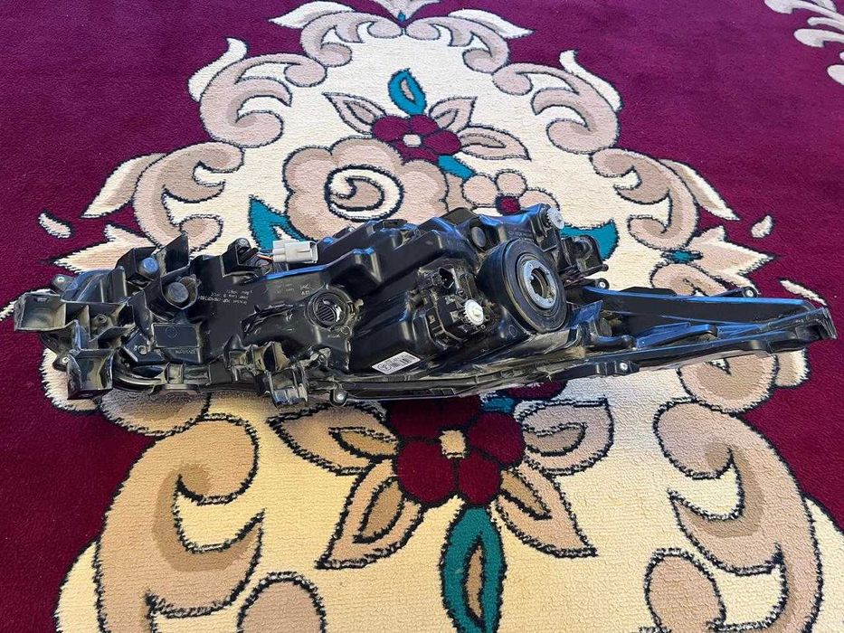 Фары Тайота каролла 2023г .в