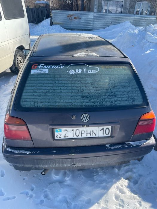Продам машину Фольксваген гольф 3