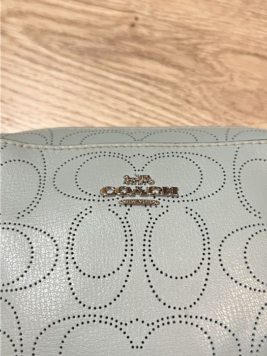 Coach чанта оригинална