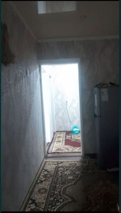 уй сотилади 2 хона