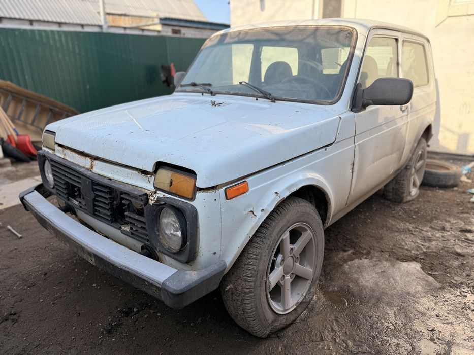Продам нива 21214