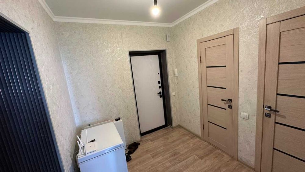 продам квартиру 2хком. мкр.Аэропорт