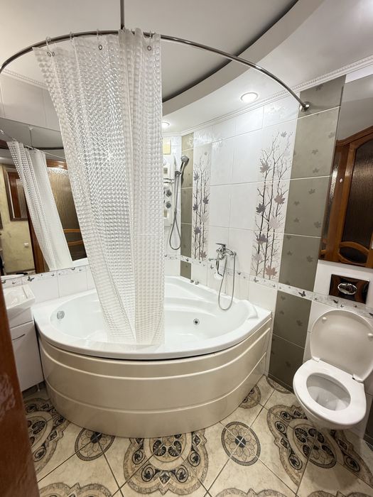 Сдам 2-х комнатную Студию