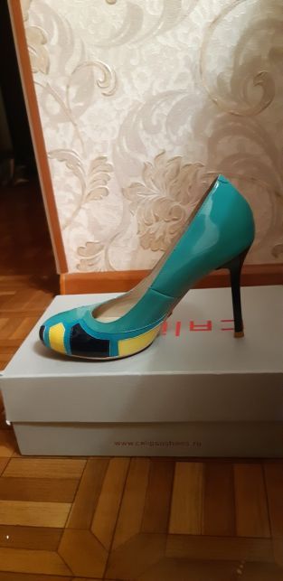 Продаю туфли кожанные