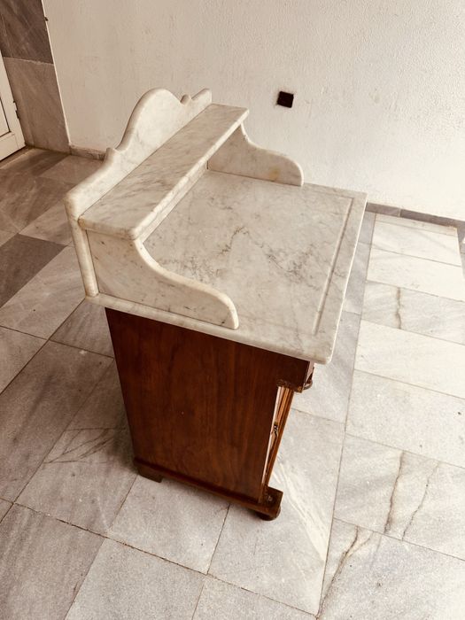 Античен шведски умивалник с мрамор – 1880–1910 г.