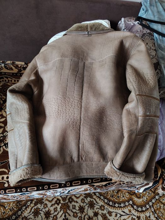 Дублёнку продам в хорошем состоянии