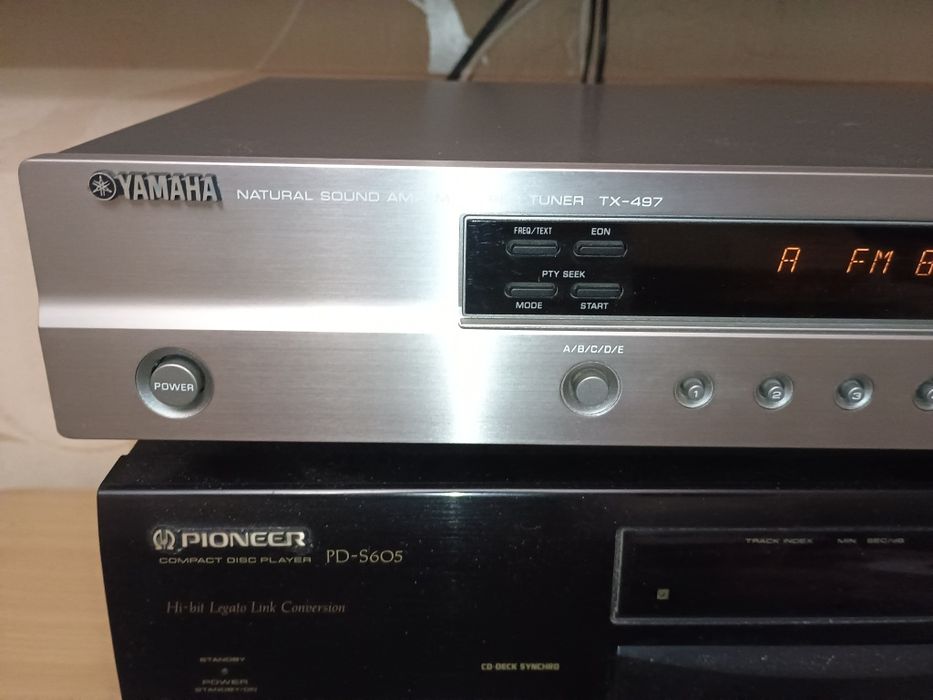 Продавам Yamaha tx-497(пълен комплект)