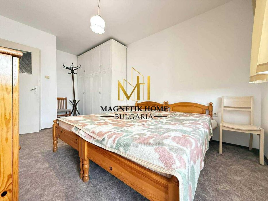 Приветлив двустаен апартамент до Младежки дом и у-ще Иван Вазов в ж.к. Възраждане