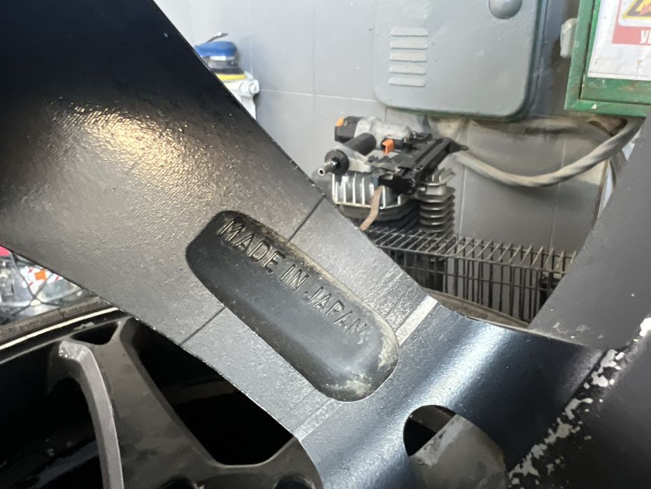 Колеса в сборе R19 235/40