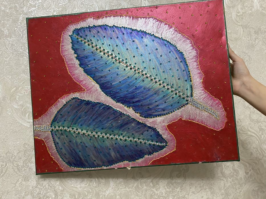 Жапырақ бейнеленген картинка