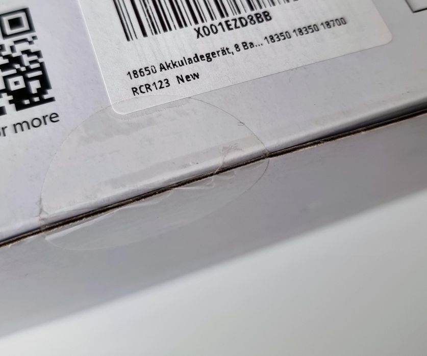 Incarcator pt 8 Acumulatori universal MiBOXER C8 Smart Charger 8 x 4A