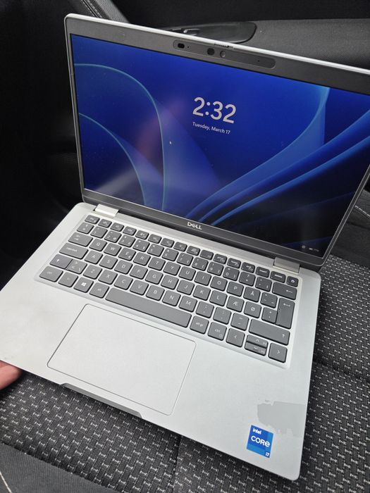 Vand Laptop Dell Latitude 5320 intel i7 gen 11