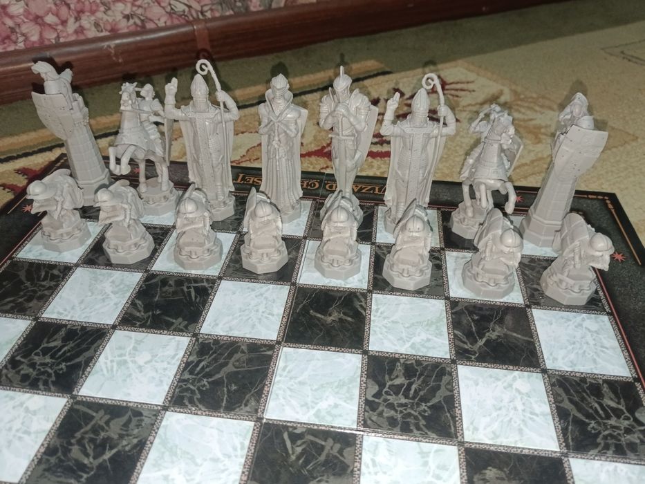 Продам шахматы Гарри Поттер