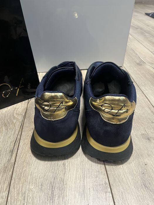 Спортни обувки Hristo Stoichkov