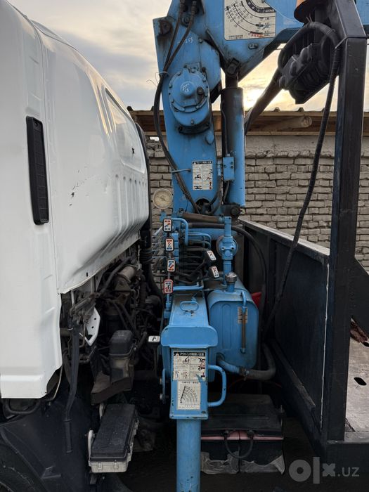 Isuzu evakuator monipulyator