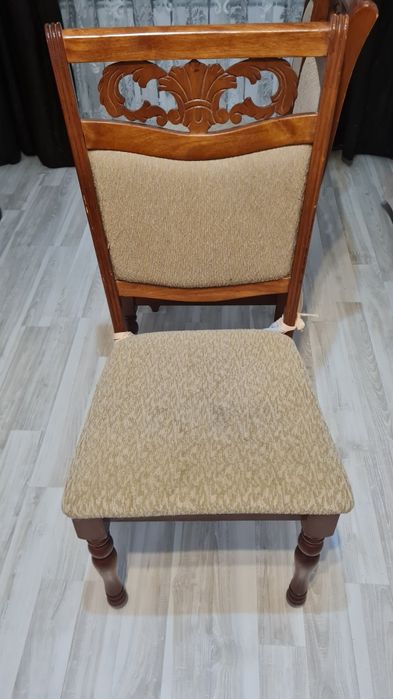 Обеденный стол раскладной + 8 стульев