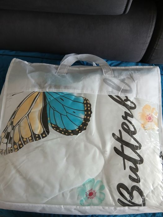 Одеяло новое полуторка