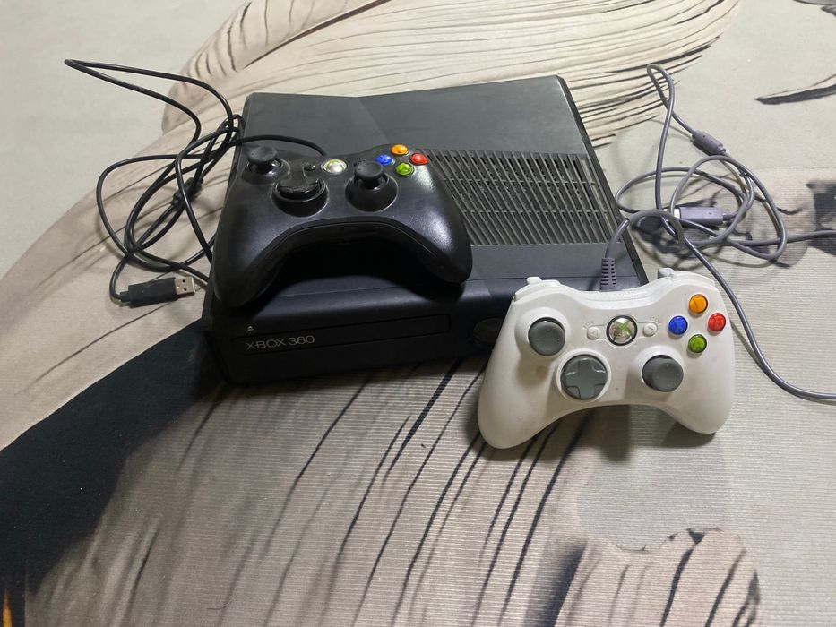Xbox 360 продаю за 30к