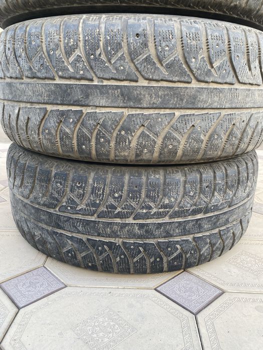 Шины комплект  размер 285/60/18