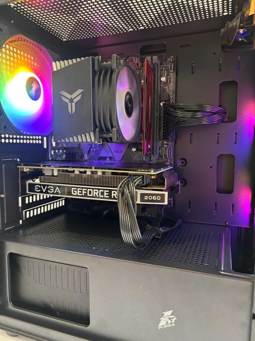 Геймърски компютър Intel Core i7 9700F, RTX 2060 6GB, 16GB ram