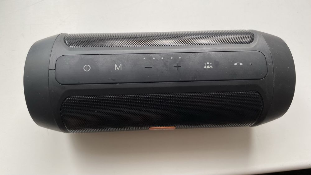 Продам Колонка JBL