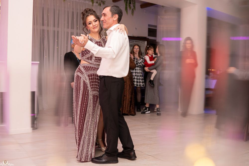 Fotograf botez, majorat, zi de nastere copii , portret