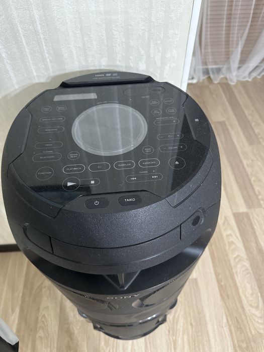 Колонка Sony в отличном состоянии