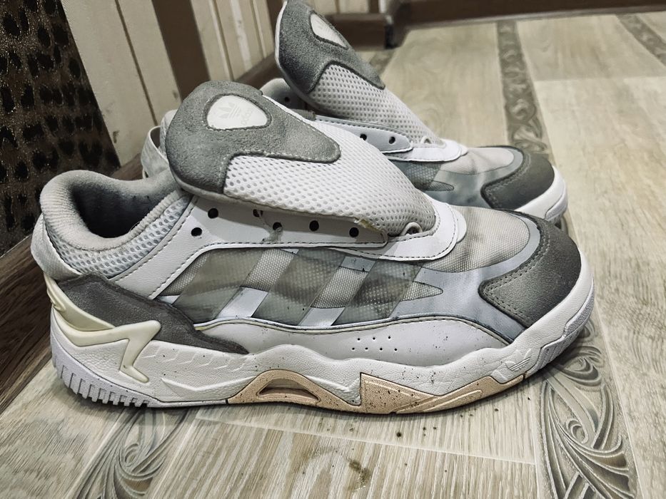 Продам кросы от Adidas