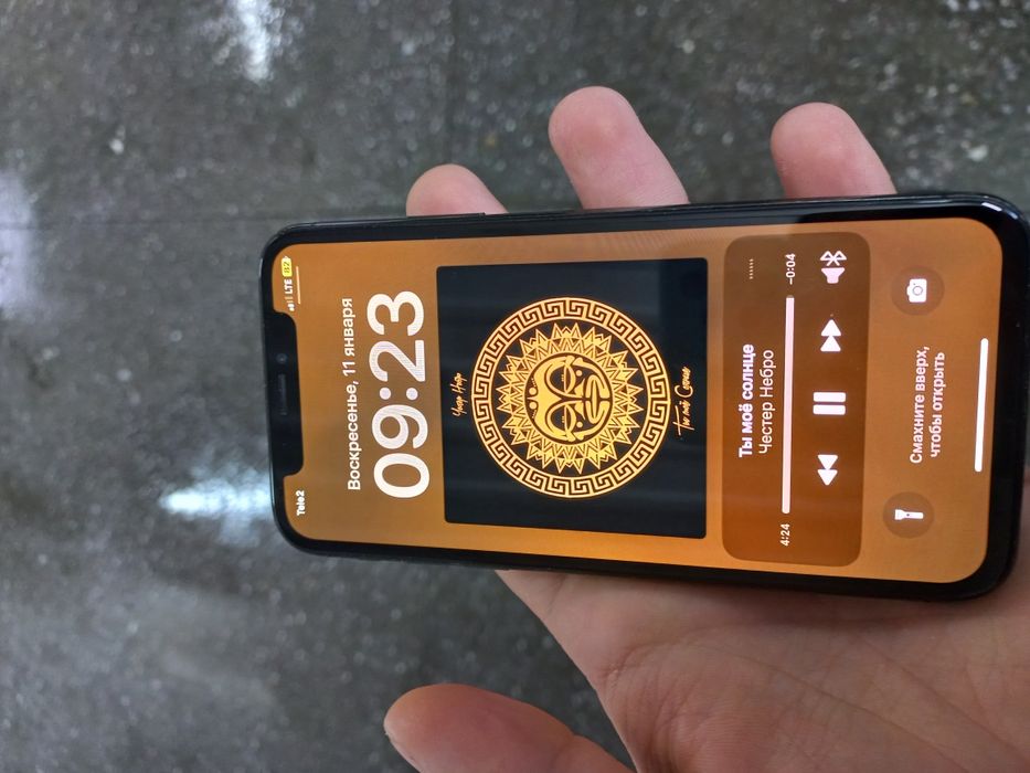 Обменяю iPhone x