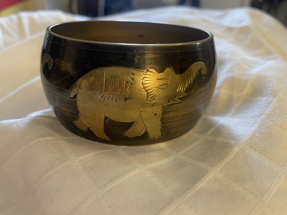 Стара Тибетска месингова гривна