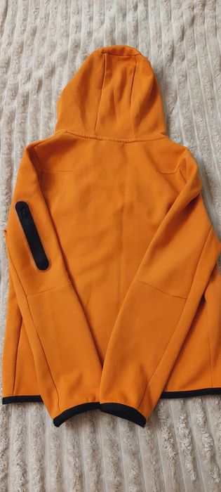 Nike tech Оранжев