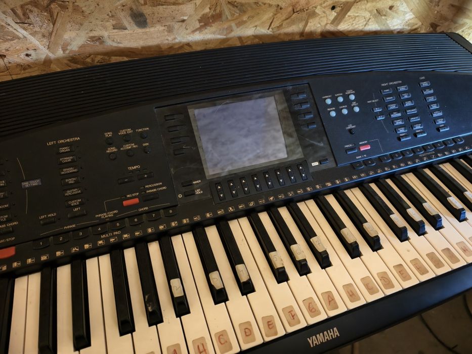 Orgă YAMAHA PSR-4000