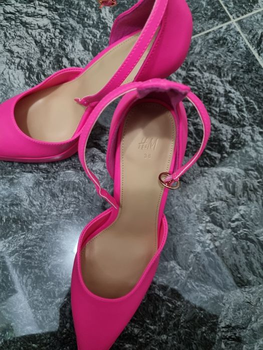 Pantofi H&M cu platforma,  noi, nu au fost purtați niciodată