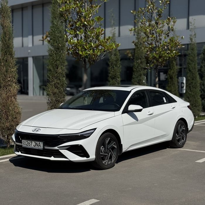 Hyundai Elantra 2025 Luxe 2.0