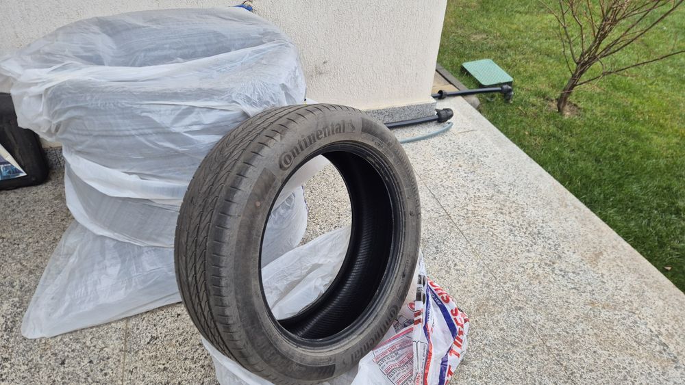 anvelope de vara 235/50 R19 99v Continental
