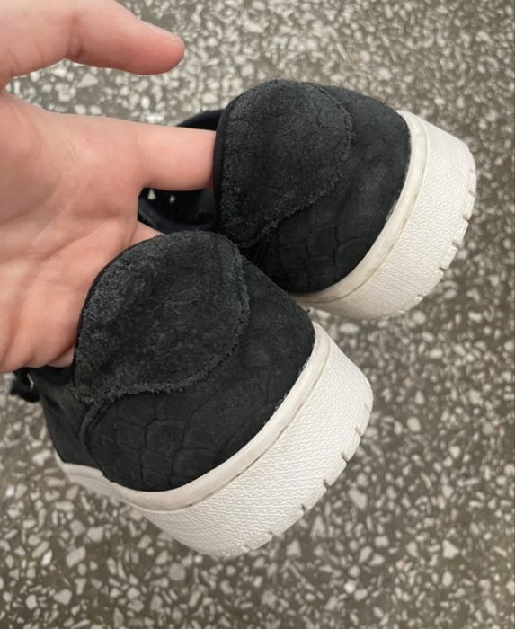 Jordan 1 low python leather