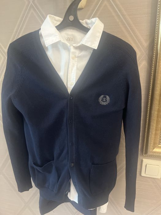 Белые рубашки Zara на 13-14 лет