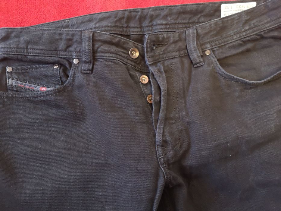 Blugi Diesel 32,33, de barbati