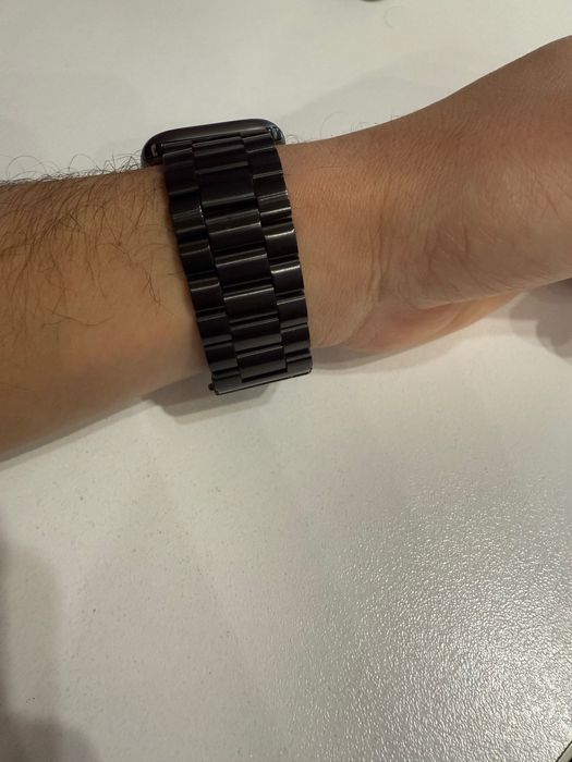 Apple Watch Nike+ Series 4 – 44mm | Отличен комплект + подаръци