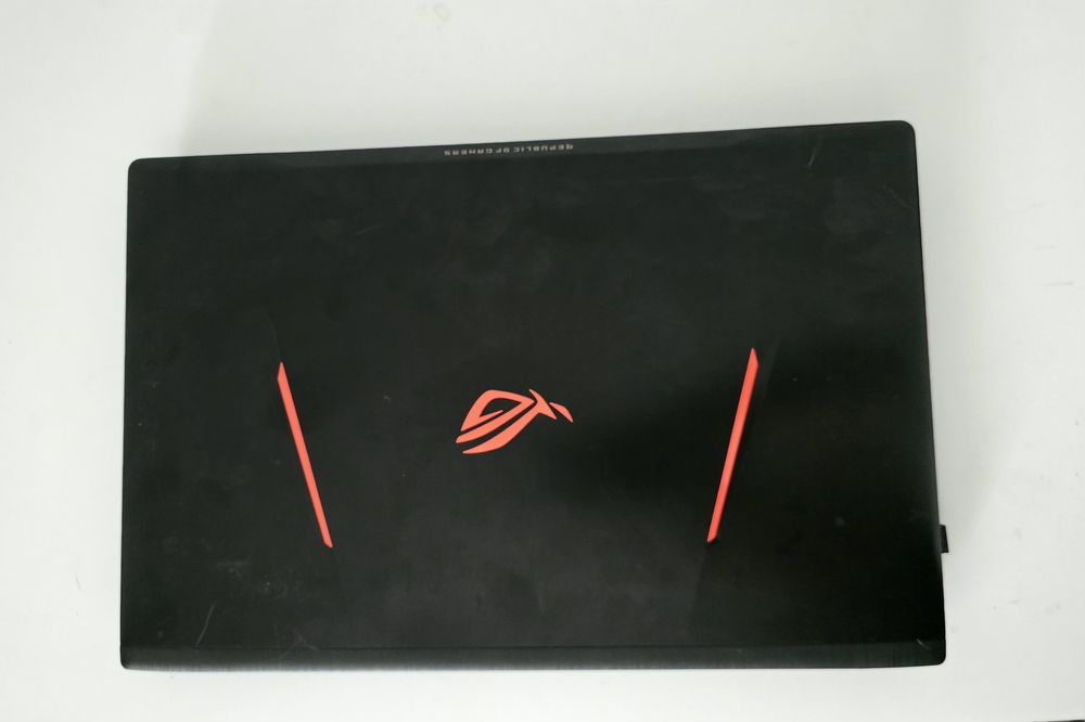 Vand ASUS ROG GL753V Gaming i7 Gen 7 | GTX 1050Ti | 24GB RAM | SSD 1TB | Windows 11 | ROG Bundle