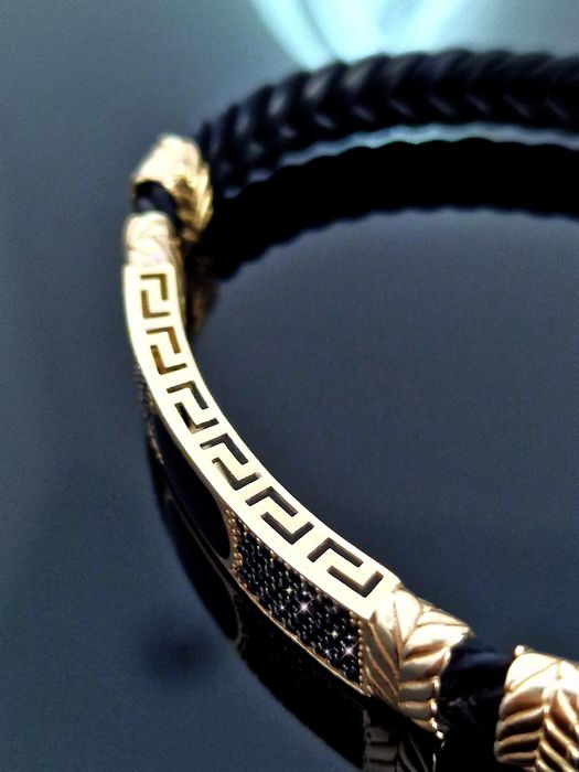 Bratara aur 14k  barbati