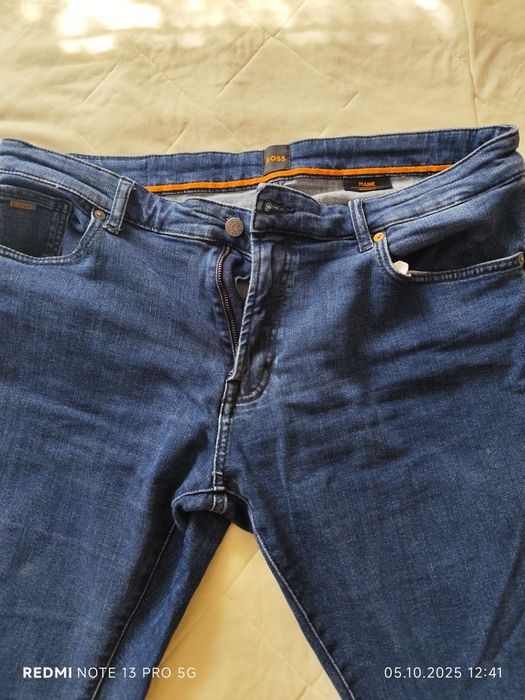 BOSS - оригинални дънки
