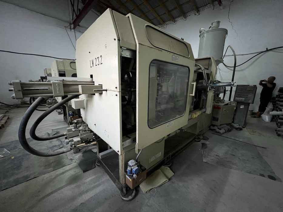 Термопластавтомат