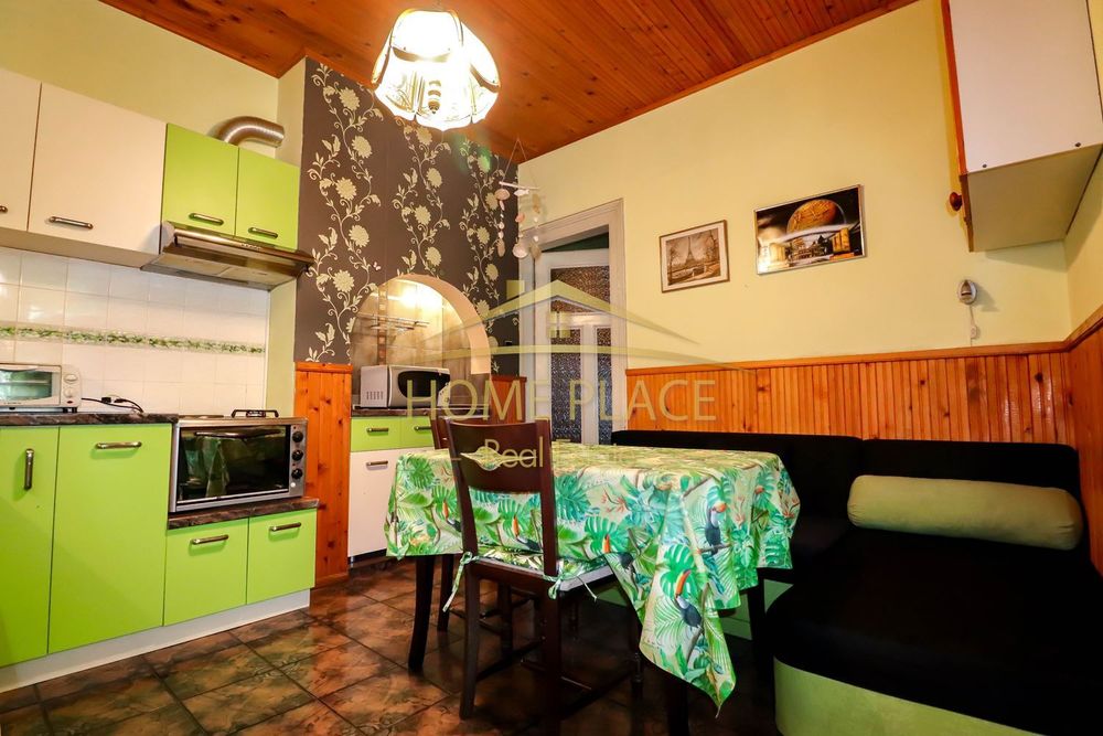 Дава се под наем Етаж от къща в Варна, Нептун - 120 кв.м за 561 € - Снимка #3