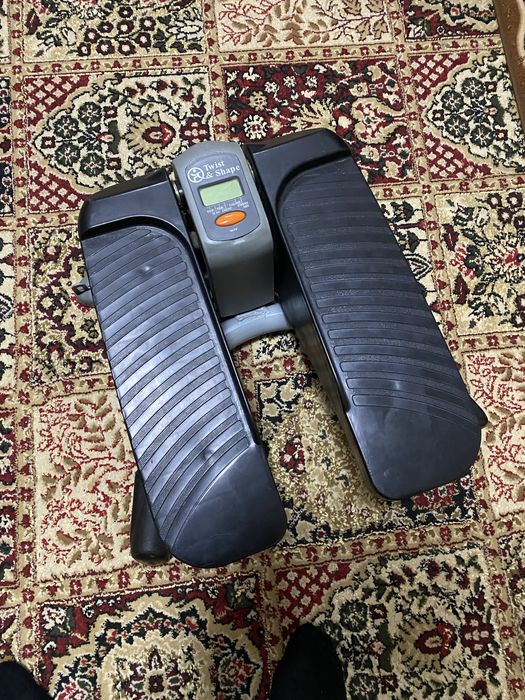 Тренажёр для ног