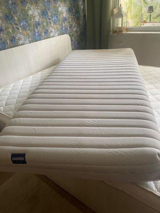 Два матрака  Magniflex цената е за двата матрака