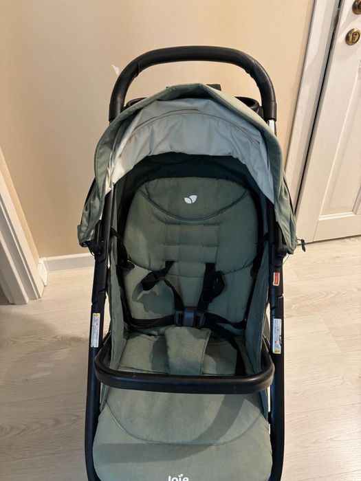 Продаю детскую коляску