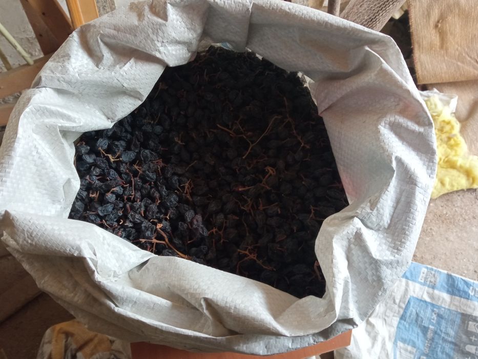 Майиз.  Продается.  Для.  Животных